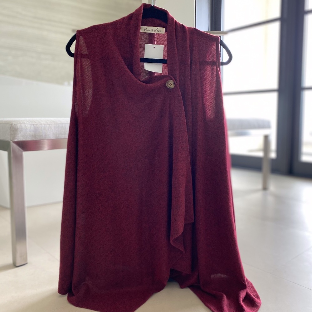 Sleeveless Maroon Sweater